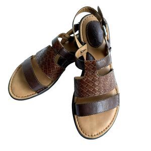 B.O.C Born Brown Slingback Sandals Comfort Casual Adjustable Women's Shoes Sz 8